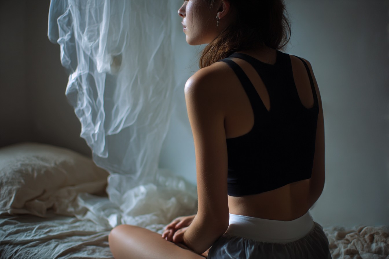 im1979_Making_Peace_With_My_Body_by_Buying_Shapewear._The_con_61e3a1d6-b531-44ac-97df-a7668f3f4ae9_2